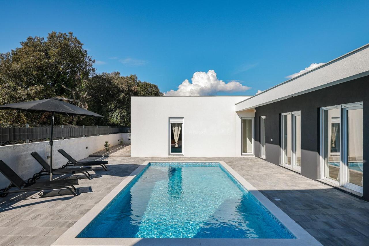 Villa La Reina House - Private Heated Pool Bibinje Exterior foto